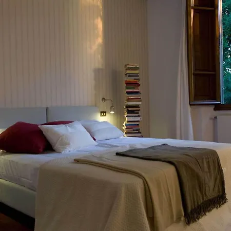 Casa Di Mina فندق مبيت وإفطار 3*